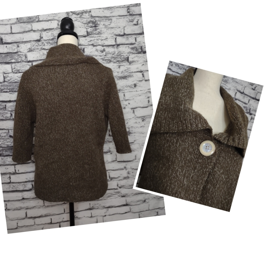 Wool Sweater - Picture 2 of 3